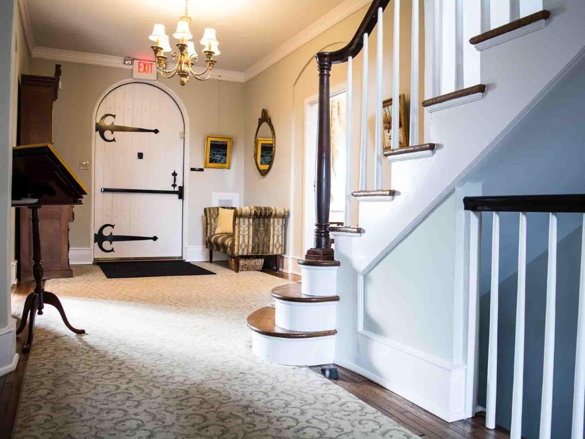 The Manor On Front Bed & Breakfast Harrisburg Exterior photo